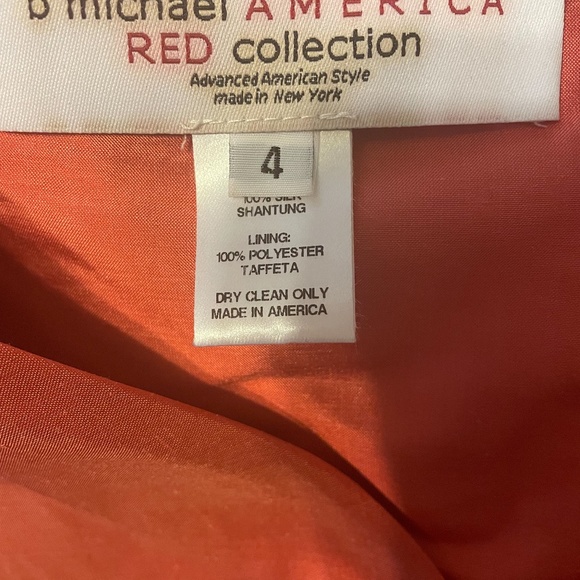 B Michael America Red Collection size 4 - Picture 5 of 5